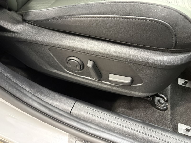 2025 (25) KIA SPORTAGE 1.6T GDi HEV Shadow 5dr Auto 4943237