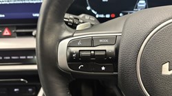 2025 (25) KIA SPORTAGE 1.6T GDi HEV Shadow 5dr Auto 4943261
