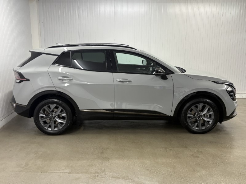 2025 (25) KIA SPORTAGE 1.6T GDi HEV Shadow 5dr Auto 4943263
