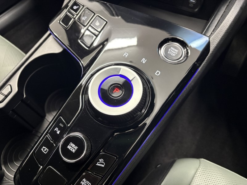 2025 (25) KIA SPORTAGE 1.6T GDi HEV Shadow 5dr Auto 4943240