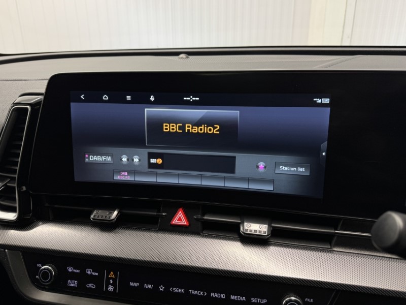 2025 (25) KIA SPORTAGE 1.6T GDi 207 HEV GT-Line S 5dr Auto AWD 4957222