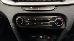 2025 (25) KIA CEED 1.5T GDi ISG 138 2 5dr 4989968