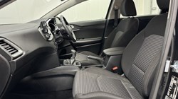 2025 (25) KIA CEED 1.5T GDi ISG 138 2 5dr 4989980