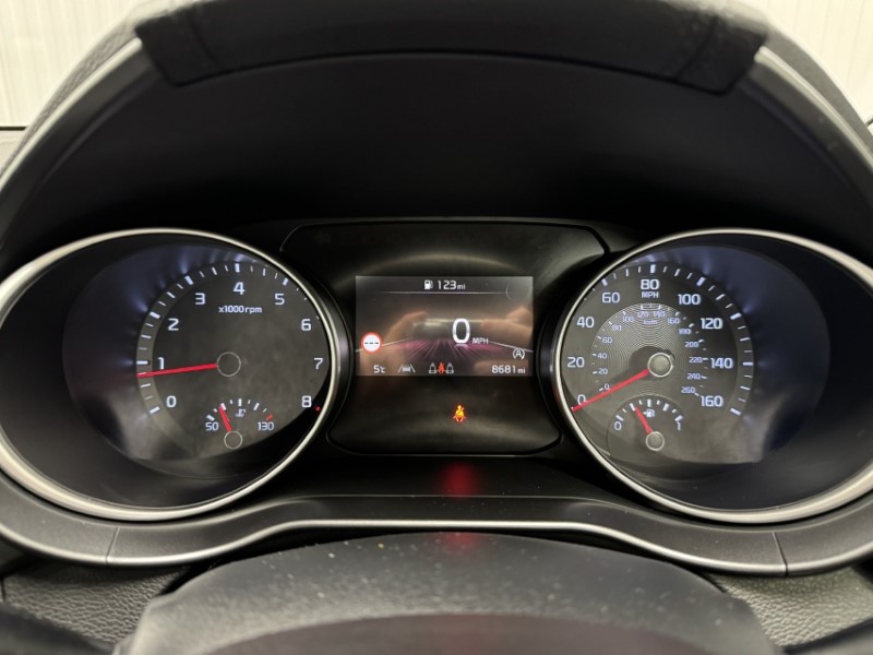 2025 (25) KIA CEED 1.5T GDi ISG 138 2 5dr 4989990