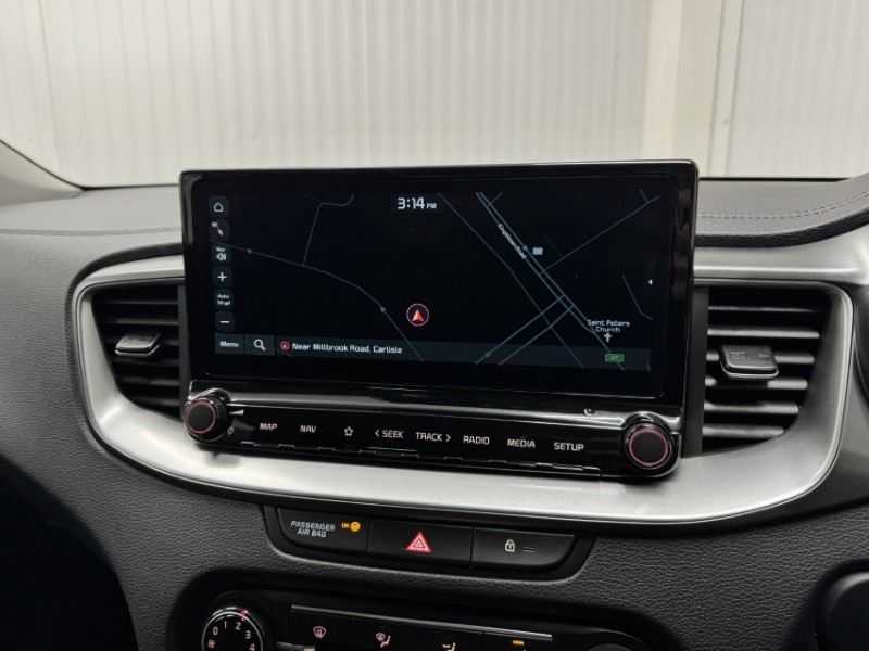 2025 (25) KIA CEED 1.5T GDi ISG 138 2 5dr 4989986