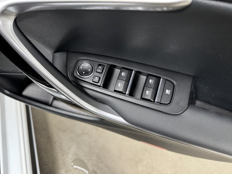 2025 (25) KIA CEED 1.5T GDi ISG 138 GT-Line 5dr 4988328