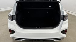 2025 (25) KIA CEED 1.5T GDi ISG 138 GT-Line 5dr 4988319