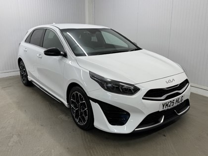 2025 (25) KIA CEED 1.5T GDi ISG 138 GT-Line 5dr