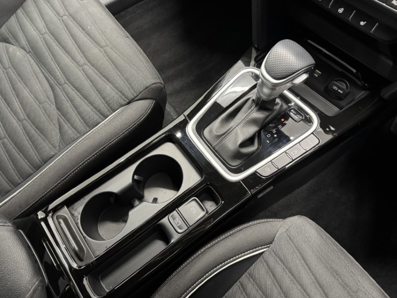 2025 (25) KIA CEED 1.5T GDi ISG 138 GT-Line 5dr DCT 4987089