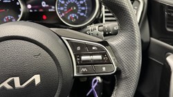 2025 (25) KIA CEED 1.5T GDi ISG 138 GT-Line 5dr DCT 4987101