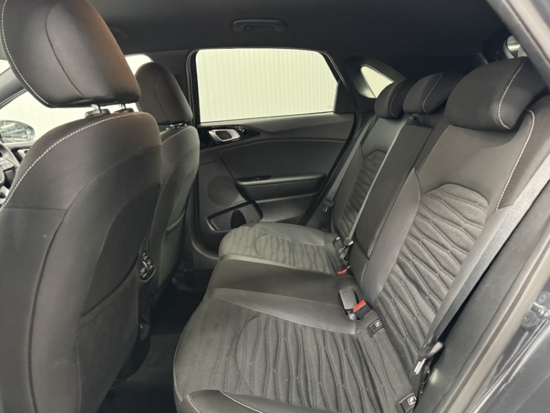 2025 (25) KIA CEED 1.5T GDi ISG 138 GT-Line 5dr DCT 4987080