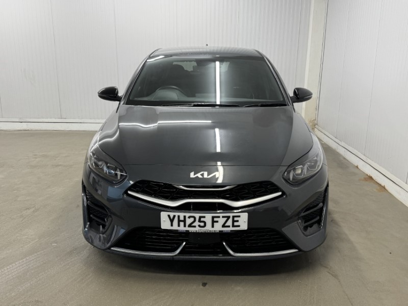 2025 (25) KIA CEED 1.5T GDi ISG 138 GT-Line 5dr DCT 4987106