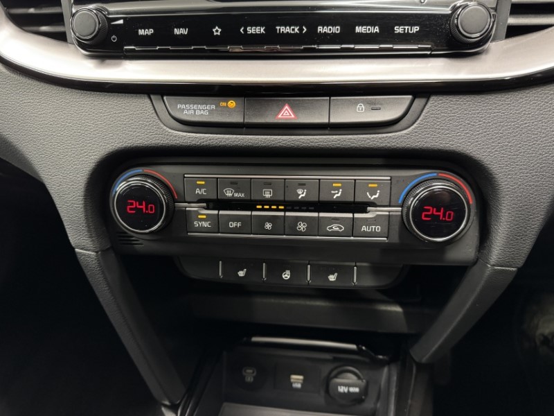 2025 (25) KIA CEED 1.5T GDi ISG 138 GT-Line 5dr DCT 4987094