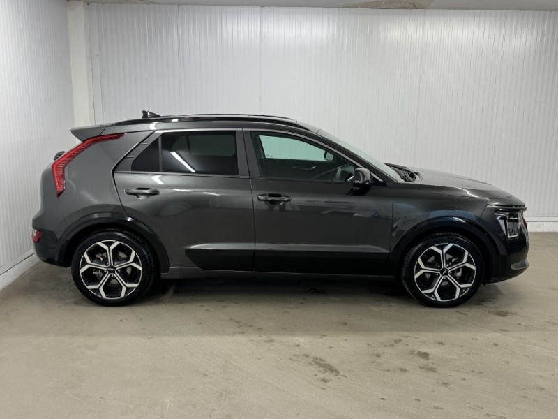 2025 (25) KIA NIRO 1.6 GDi 127 Hybrid 4 5dr DCT 4989284