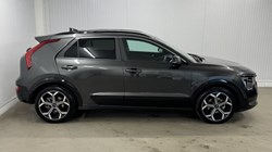 2025 (25) KIA NIRO 1.6 GDi 127 Hybrid 4 5dr DCT 4989284