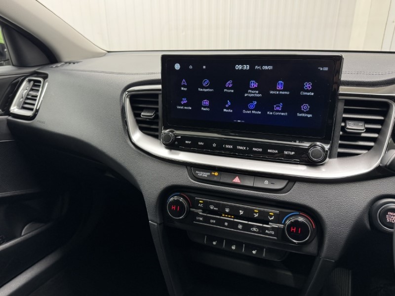 2024 (24) KIA XCEED 1.5T GDi ISG 138 3 5dr 4943573