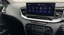 2024 (24) KIA XCEED 1.5T GDi ISG 138 3 5dr 4943573