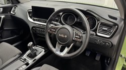 2024 (24) KIA XCEED 1.5T GDi ISG 138 3 5dr 4943571