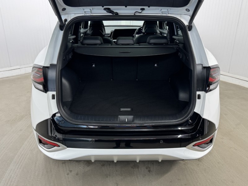 2025 (25) KIA SPORTAGE 1.6T GDi 207 HEV GT-Line S 5dr Auto AWD 5012689