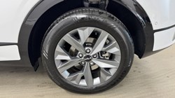 2025 (25) KIA SPORTAGE 1.6T GDi 207 HEV GT-Line S 5dr Auto AWD 5012692