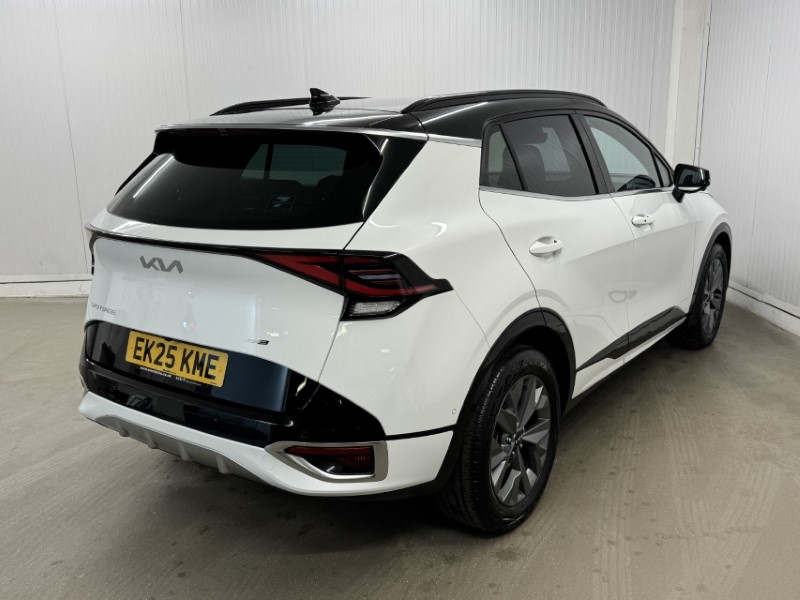 2025 (25) KIA SPORTAGE 1.6T GDi 207 HEV GT-Line S 5dr Auto AWD 5012687