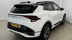 2025 (25) KIA SPORTAGE 1.6T GDi 207 HEV GT-Line S 5dr Auto AWD 5012687