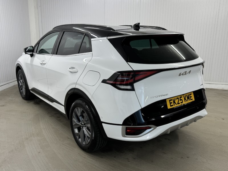 2025 (25) KIA SPORTAGE 1.6T GDi 207 HEV GT-Line S 5dr Auto AWD 5012685
