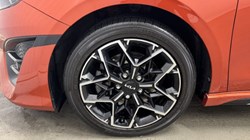 2022 (22) KIA CEED 1.5T GDi ISG GT-Line 5dr 4964632