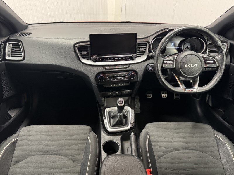 2022 (22) KIA CEED 1.5T GDi ISG GT-Line 5dr 4964634