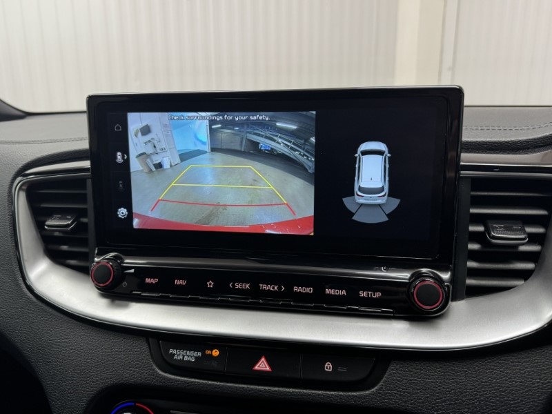 2022 (22) KIA CEED 1.5T GDi ISG GT-Line 5dr 4964645