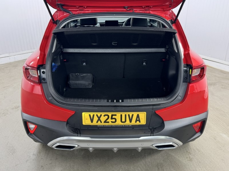 2025 (25) KIA STONIC 1.0T GDi 48V 98 GT-Line S 5dr DCT 4984245