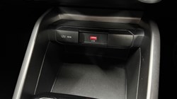 2025 (25) KIA STONIC 1.0T GDi 48V 98 GT-Line S 5dr DCT 4984249