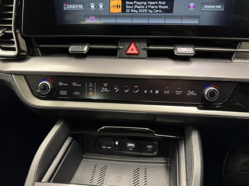 2025 (25) KIA SPORTAGE 1.6T GDi 207 HEV GT-Line S 5dr Auto AWD 4996277