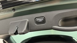 2025 (25) KIA SPORTAGE 1.6T GDi 207 HEV GT-Line S 5dr Auto AWD 4996250