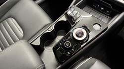 2025 (25) KIA SPORTAGE 1.6T GDi 207 HEV GT-Line S 5dr Auto AWD 4996254