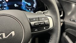 2025 (25) KIA SPORTAGE 1.6T GDi 207 HEV GT-Line S 5dr Auto AWD 4996282