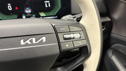 2025 (75) KIA SPORTAGE 1.6T GDi HEV GT-Line 5dr Auto 4981274
