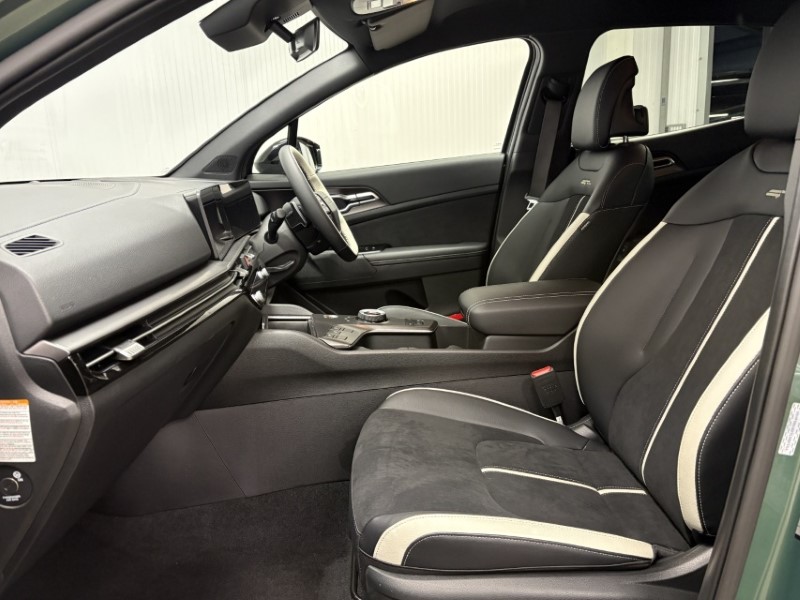 2025 (75) KIA SPORTAGE 1.6T GDi HEV GT-Line 5dr Auto 4981260