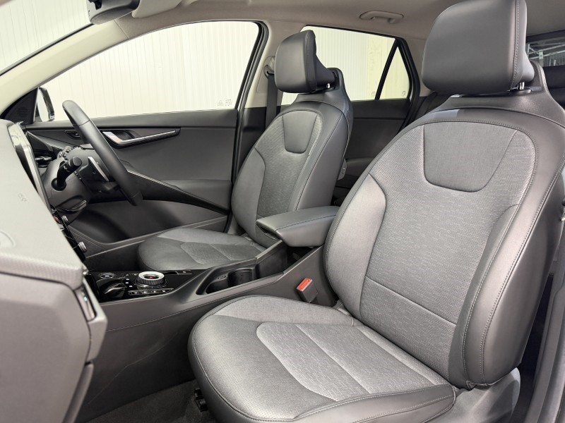 2023 (73) KIA NIRO 150kW 4 65kWh 5dr Auto 5702849