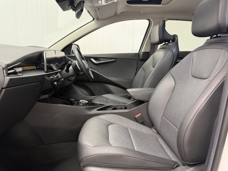 2023 (73) KIA NIRO 150kW 4 65kWh 5dr Auto 5702848