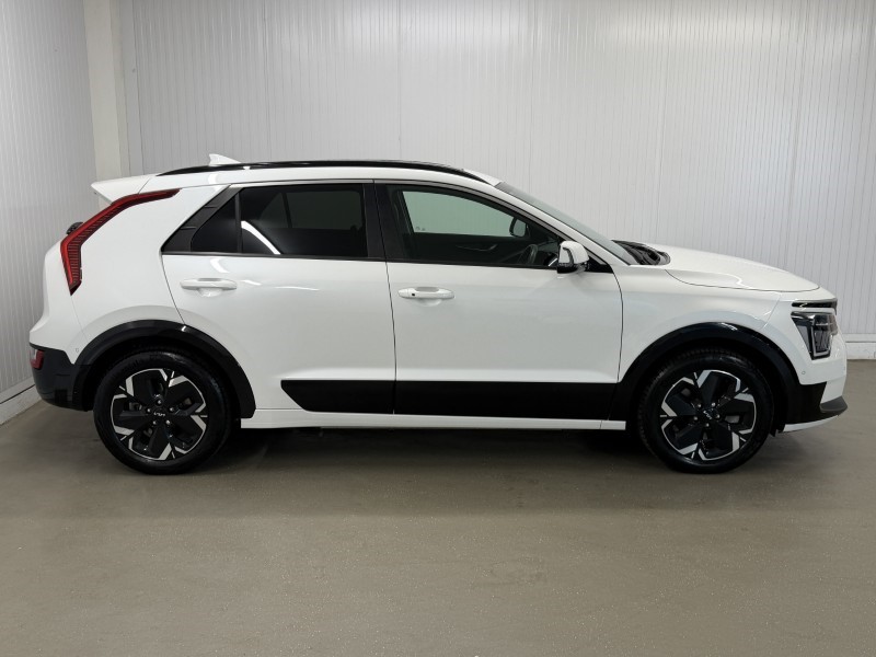 2023 (73) KIA NIRO 150kW 4 65kWh 5dr Auto 5702879