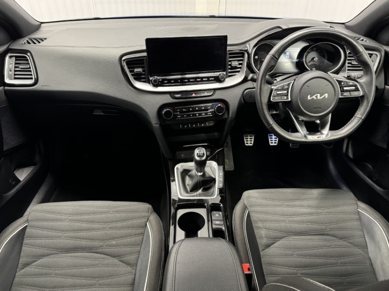 2023 (73) KIA XCEED 1.5T GDi ISG GT-Line 5dr 5001308