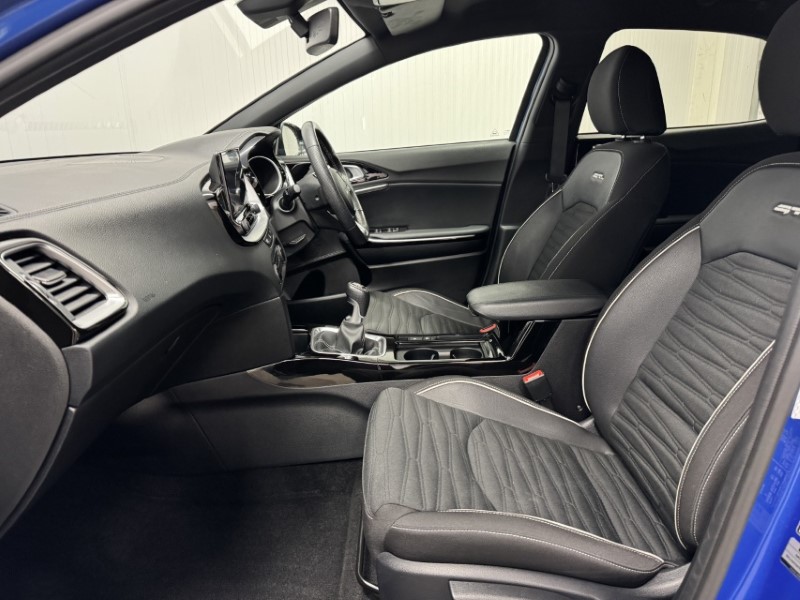 2023 (23) KIA XCEED 1.5T GDi ISG GT-Line 5dr 4978575