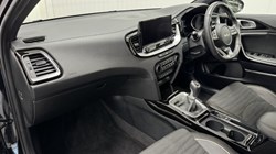 2025 (25) KIA CEED 1.5T GDi ISG 138 GT-Line 5dr 5010807