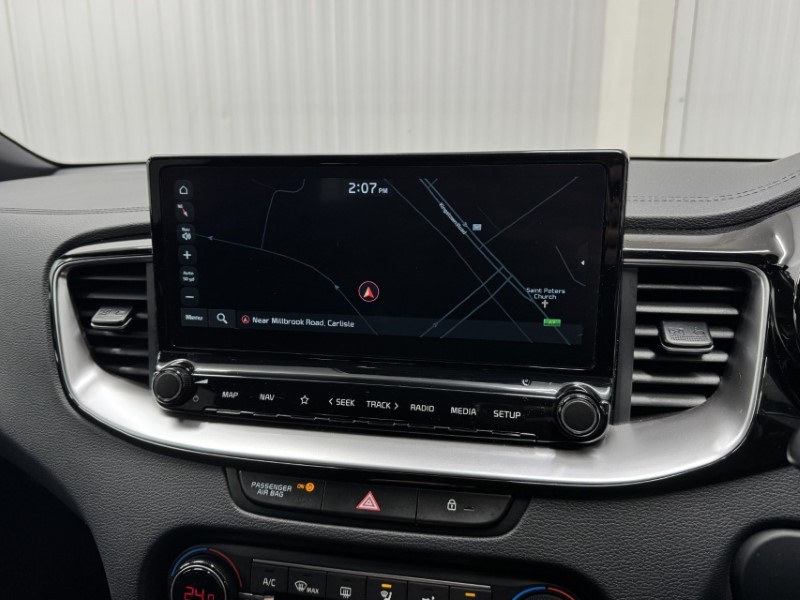 2025 (25) KIA CEED 1.5T GDi ISG 138 GT-Line 5dr 5010795