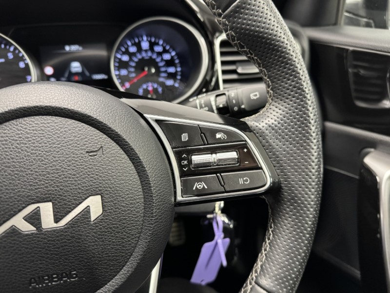 2025 (25) KIA CEED 1.5T GDi ISG 138 GT-Line 5dr 5010799