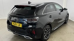 2025 (25) KIA CEED 1.5T GDi ISG 138 GT-Line 5dr 5010784