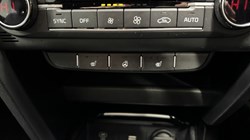 2025 (25) KIA CEED 1.5T GDi ISG 138 3 5dr 5016995