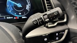 2025 (25) KIA SPORTAGE 1.6T GDi 207 HEV 3 5dr Auto 5017055