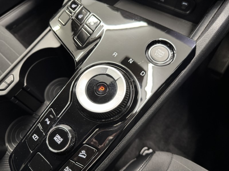 2025 (25) KIA SPORTAGE 1.6T GDi 207 HEV 3 5dr Auto 5017033